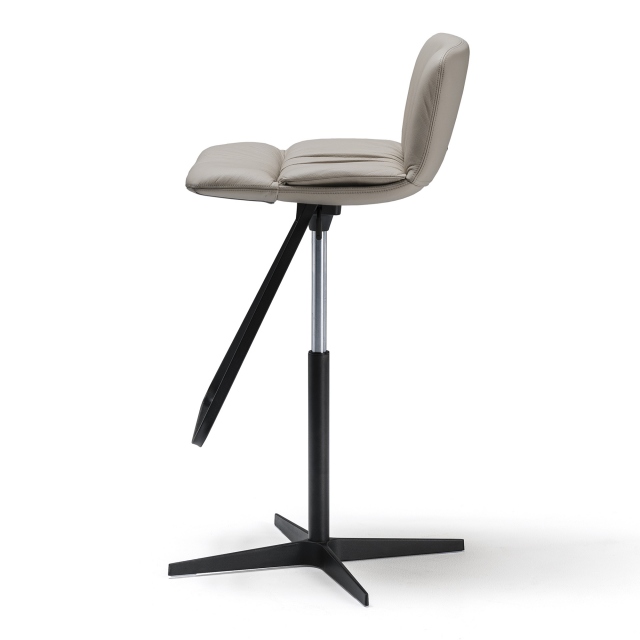 Bar Stool In ECP25 Canapa Synthetic Leather & GFM73 Black Frame - Cattelan Italia Axel X