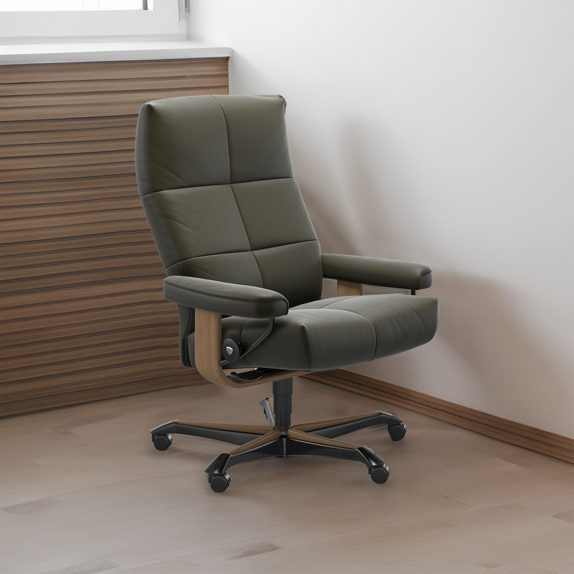 Medium Chair With Wood Office Base In Leather Batick (Assembly Required)
