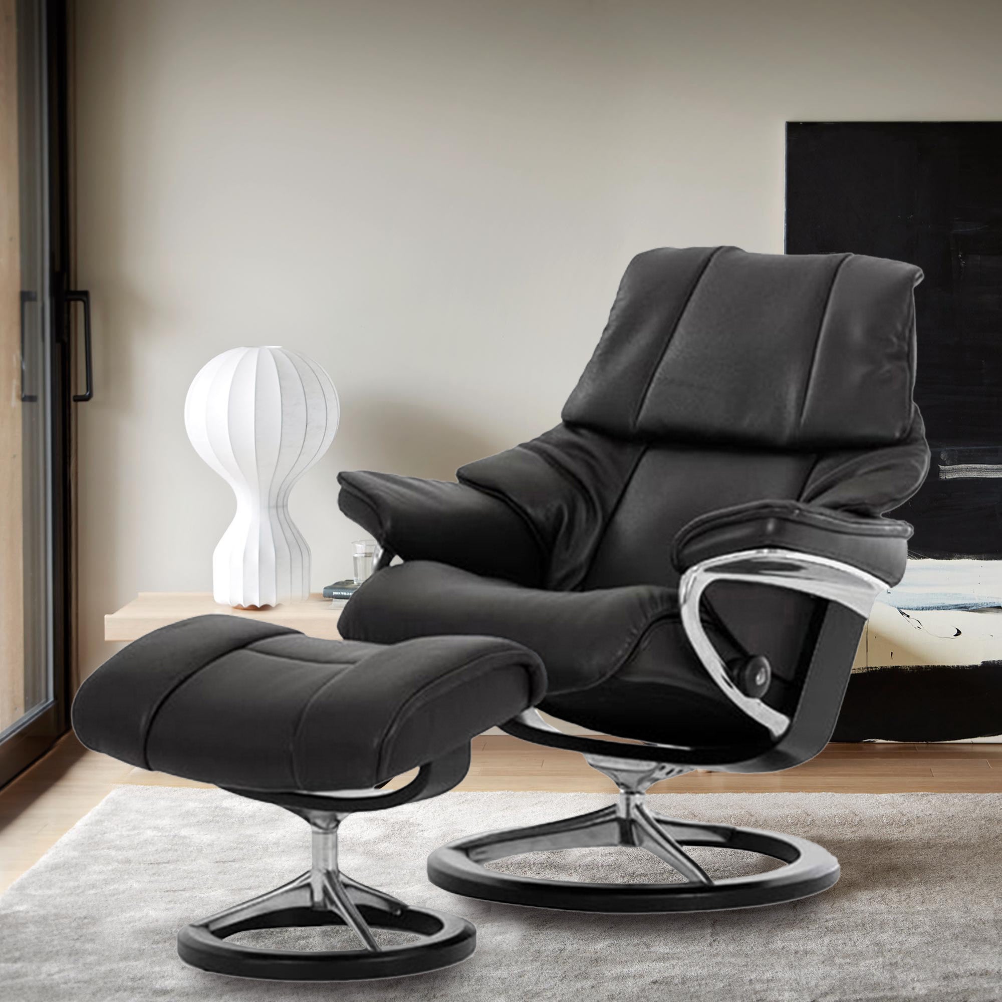 Signature Chair w/footstool Full Aniline Leather Noblesse