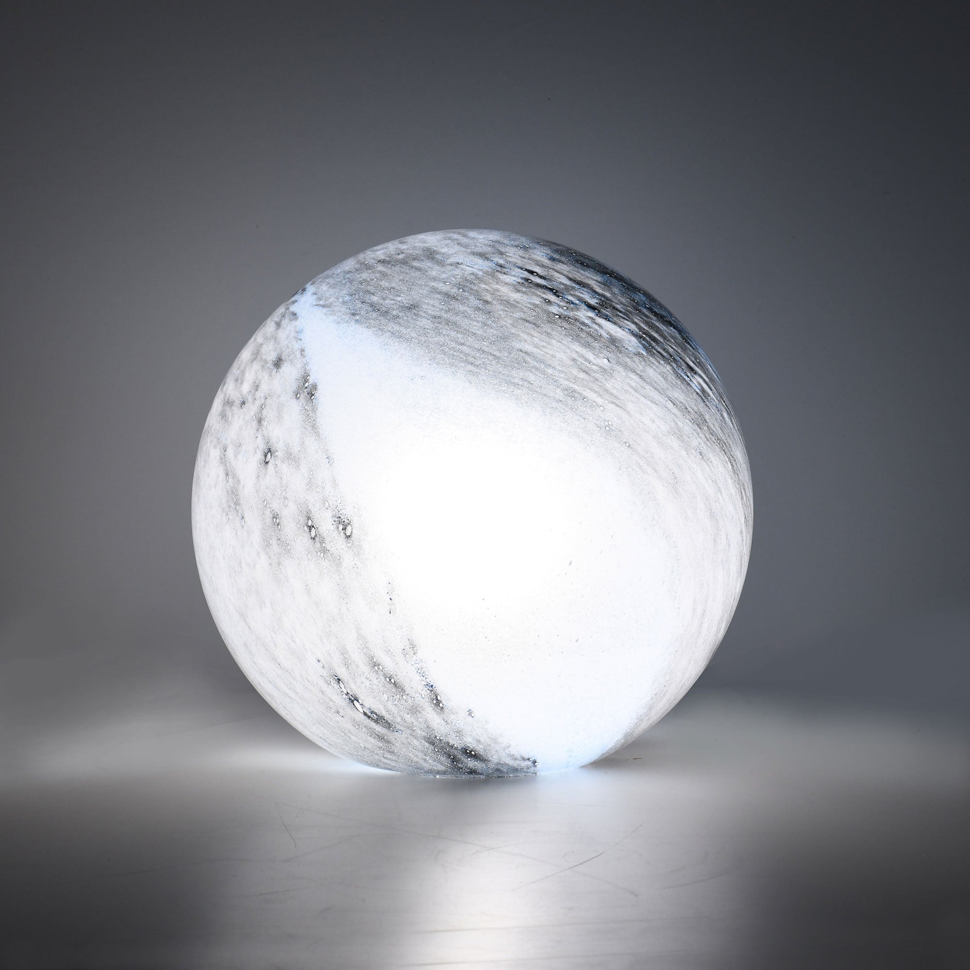 Neptune Glass Lamp