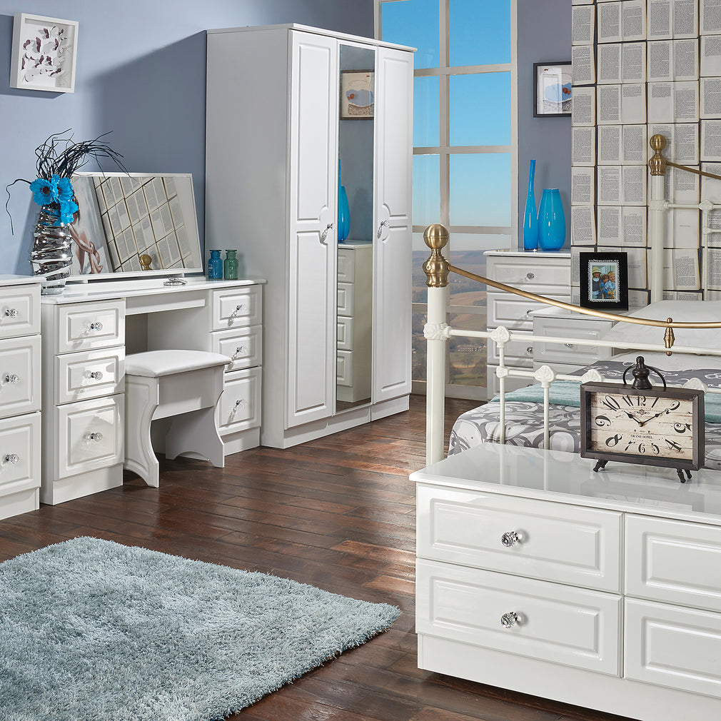 Lincoln - 3 Drawer Bedside White High Gloss With Crystal Handles