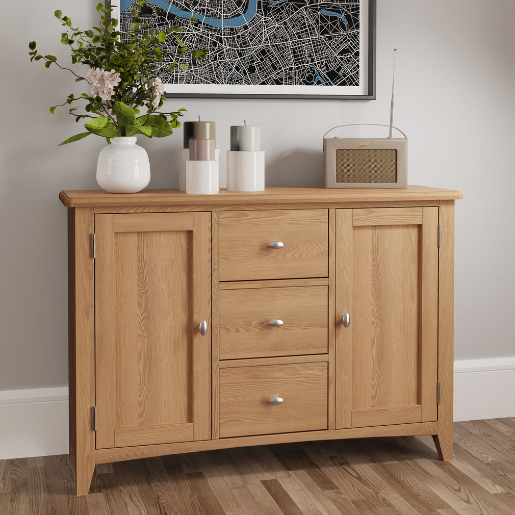 Burham - Large 2 Door 3 Drawer Sideboard Oak Finish