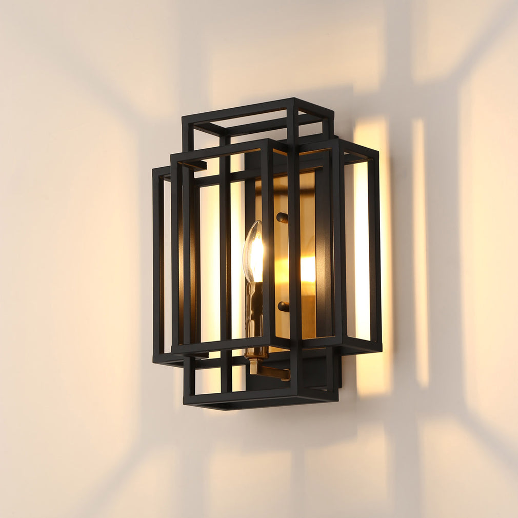 Dutton Wall Light Black/Gold