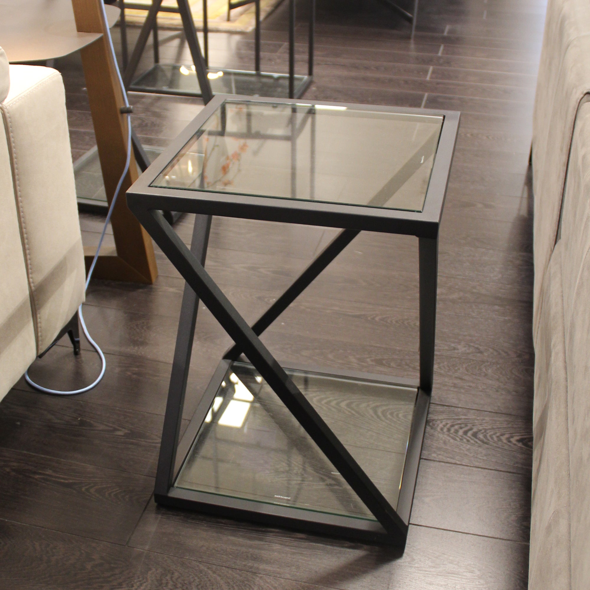 40x55cm X Frame End Table With Clear Glass Top & Black Steel Frame