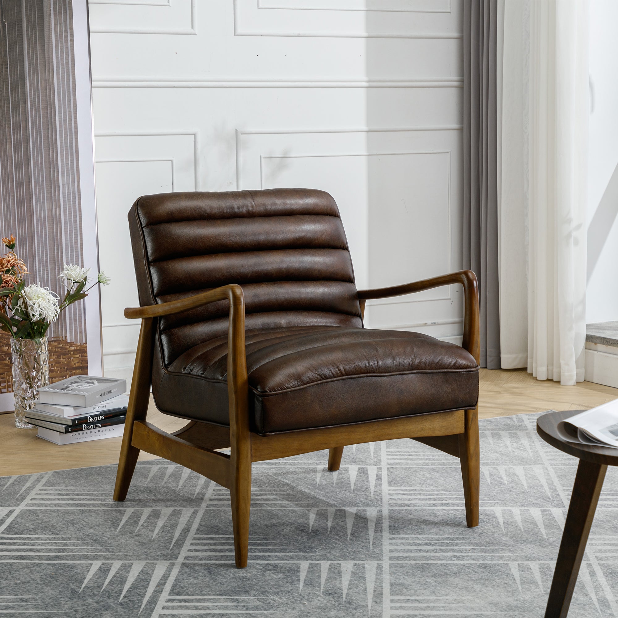 Charlotte - Accent Chair In Leather Vintage Brown