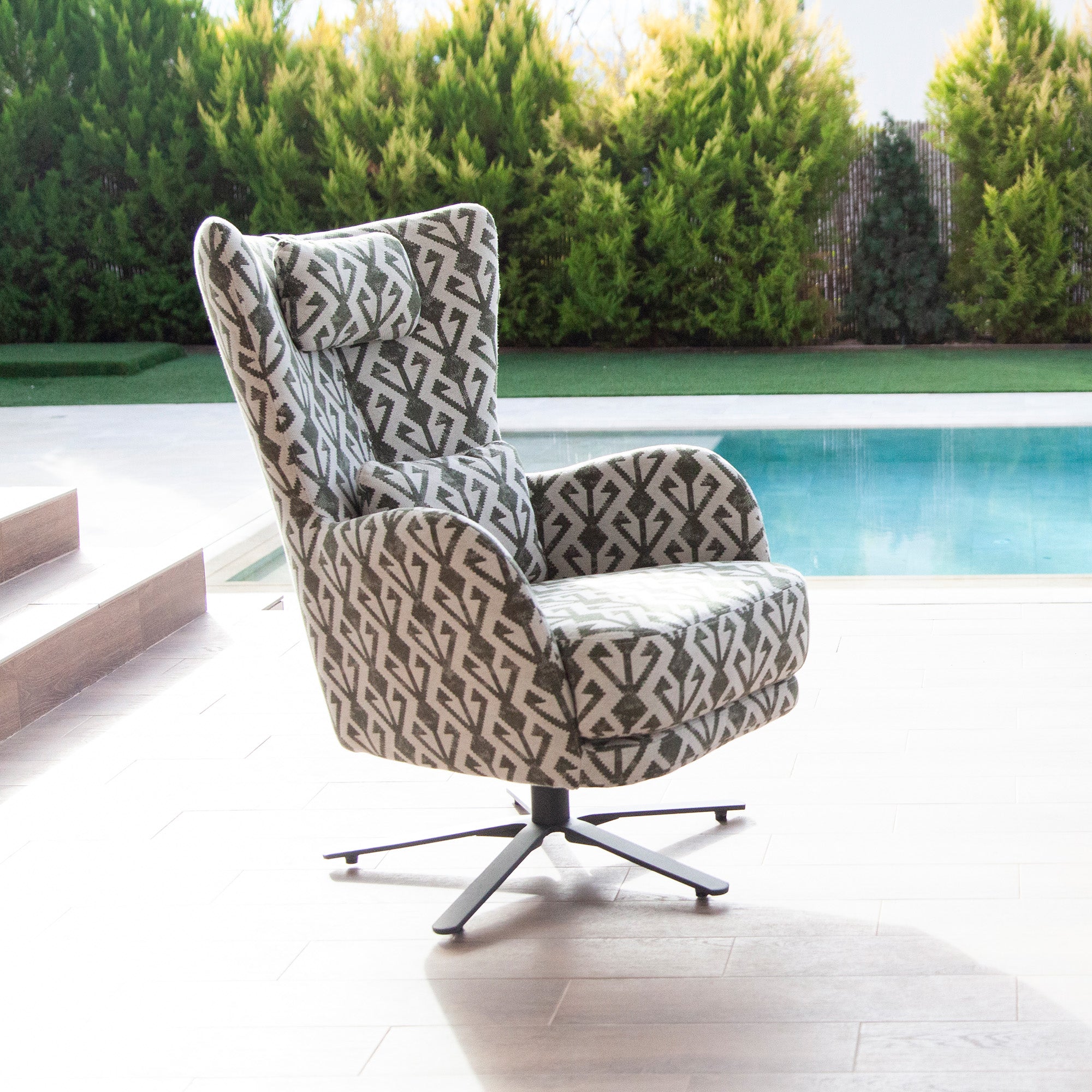 Elche - Swivel Base Armchair In Fabric