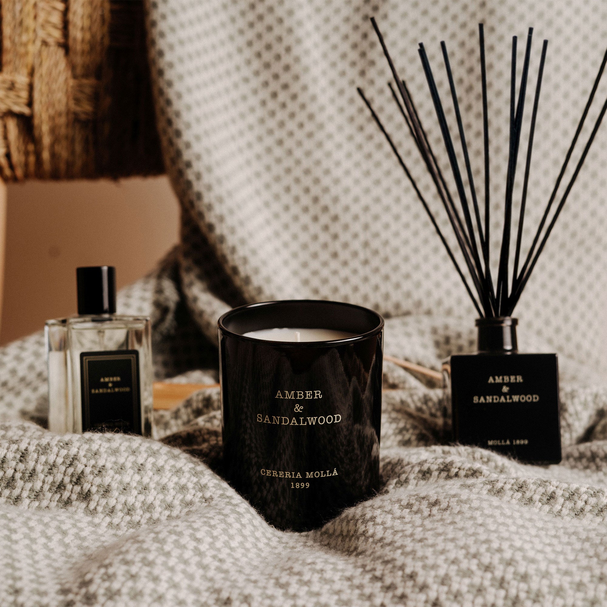 Cereria Molla - Amber & Sandalwood XL Candle