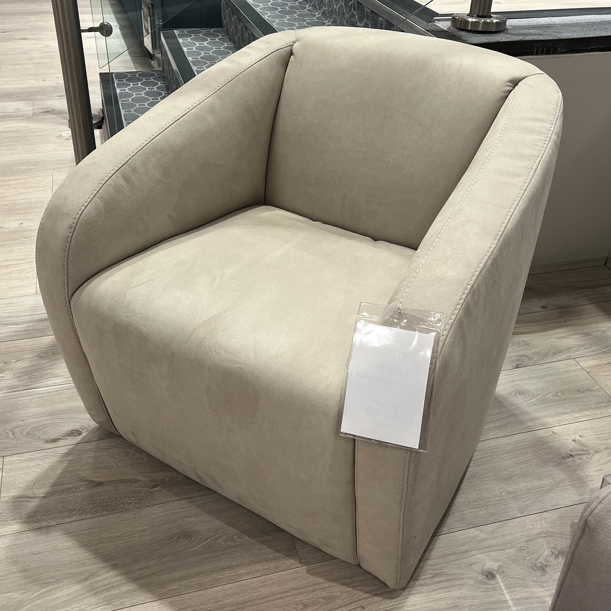 Reggio Accent Swivel Chair - Microfibre Grigio Opale 09