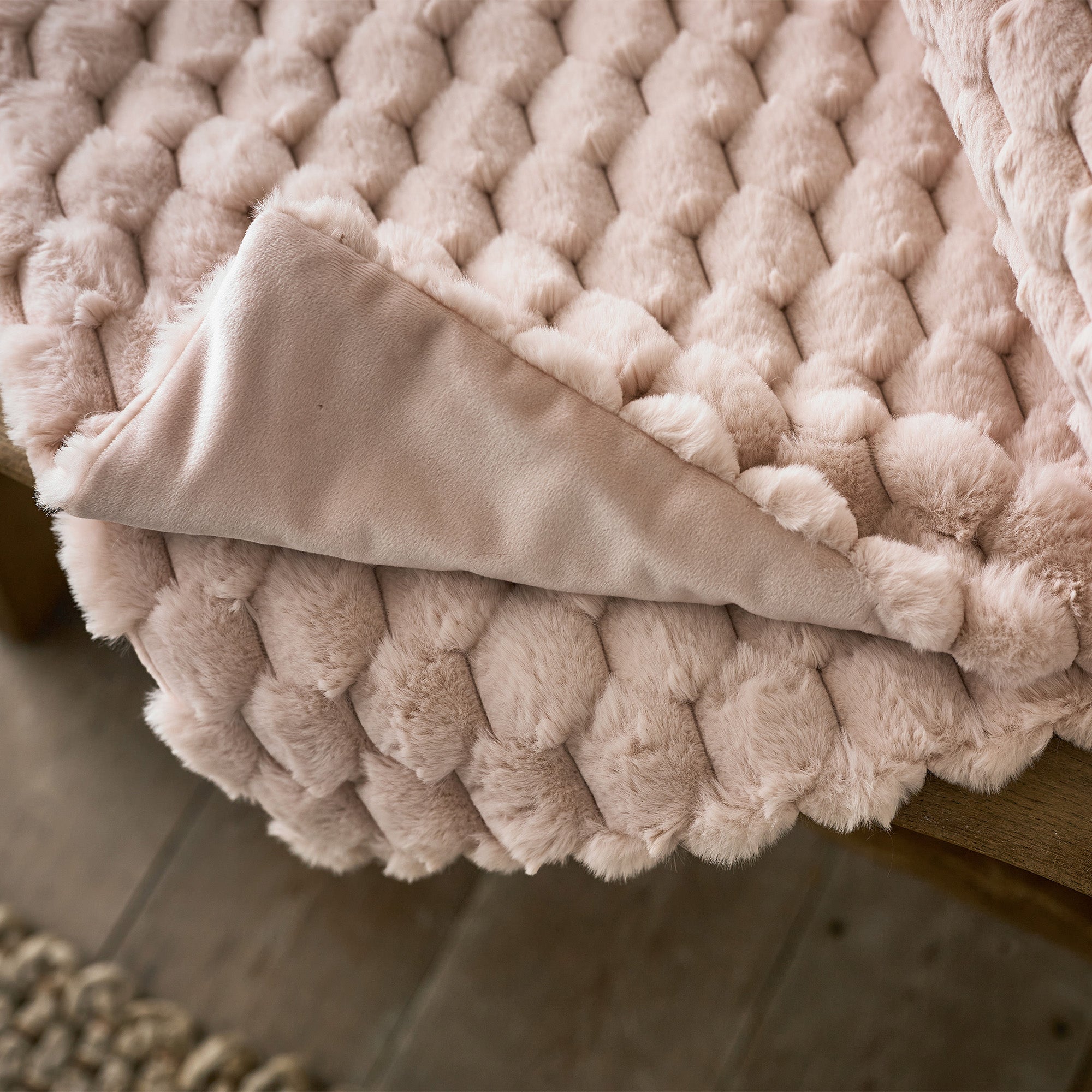 Sweetcombe - Pink Throw 130x180cm