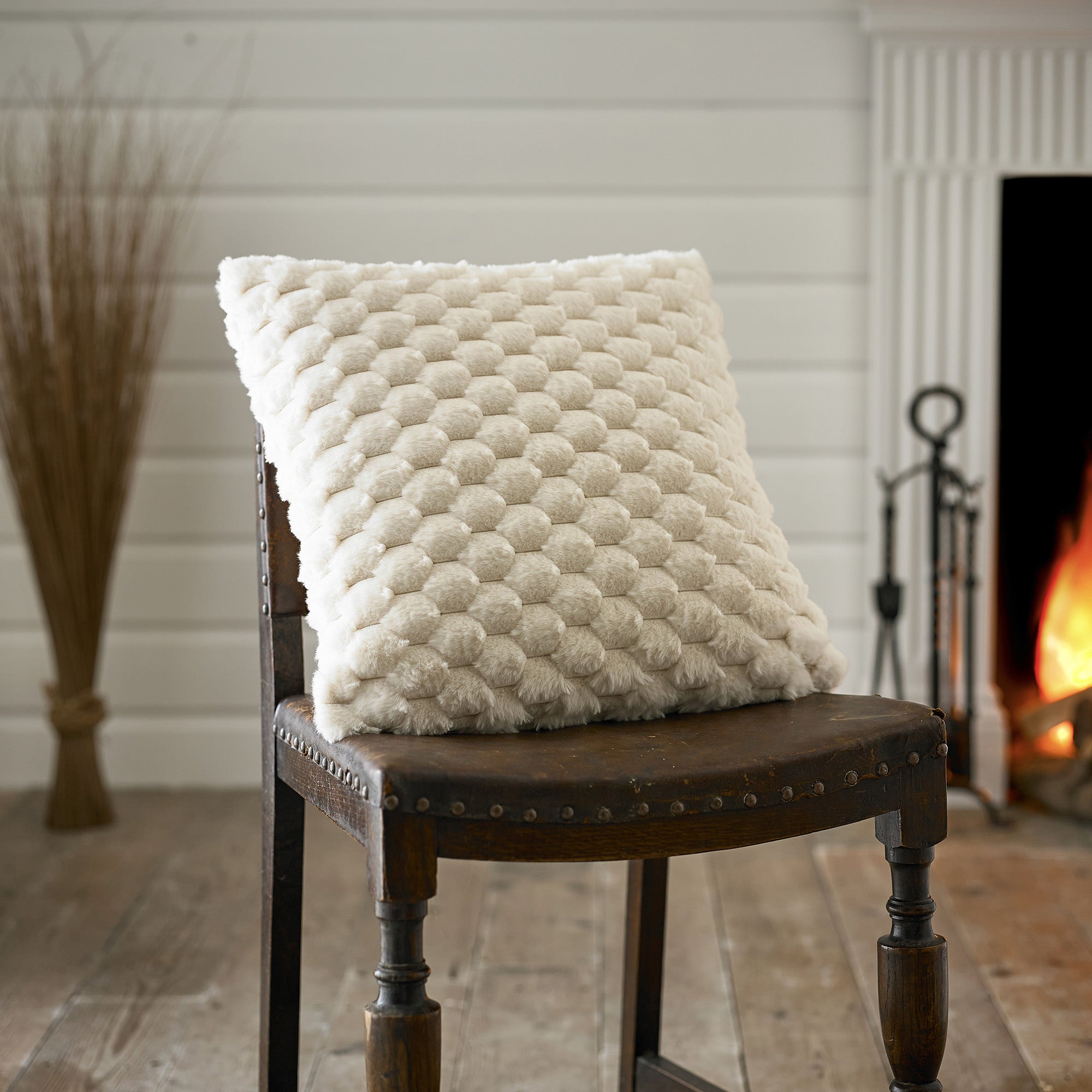 Sweetcombe - Cream Cushion 45x45cm