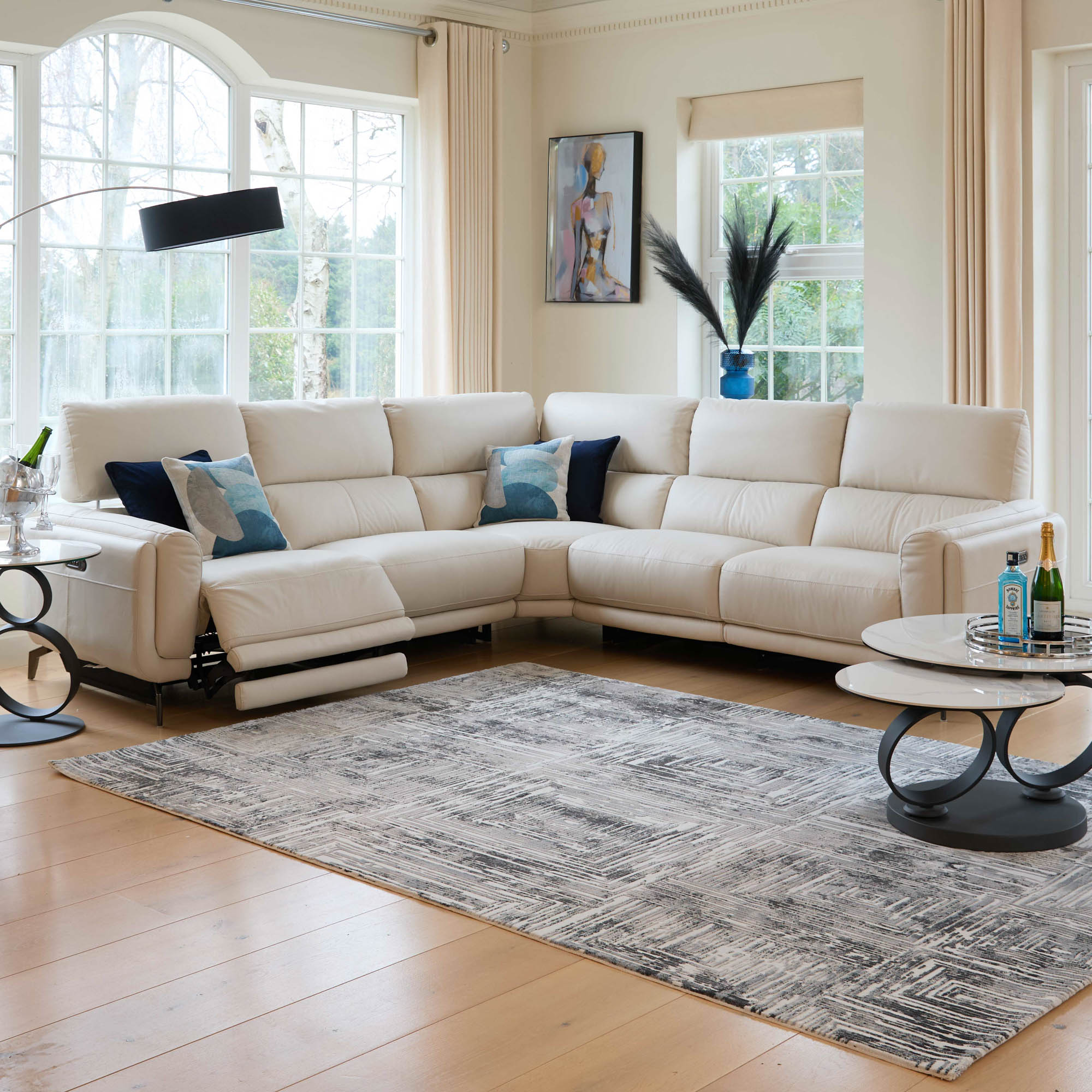 Corner Group With Recliners In Leather Cat 20 Split