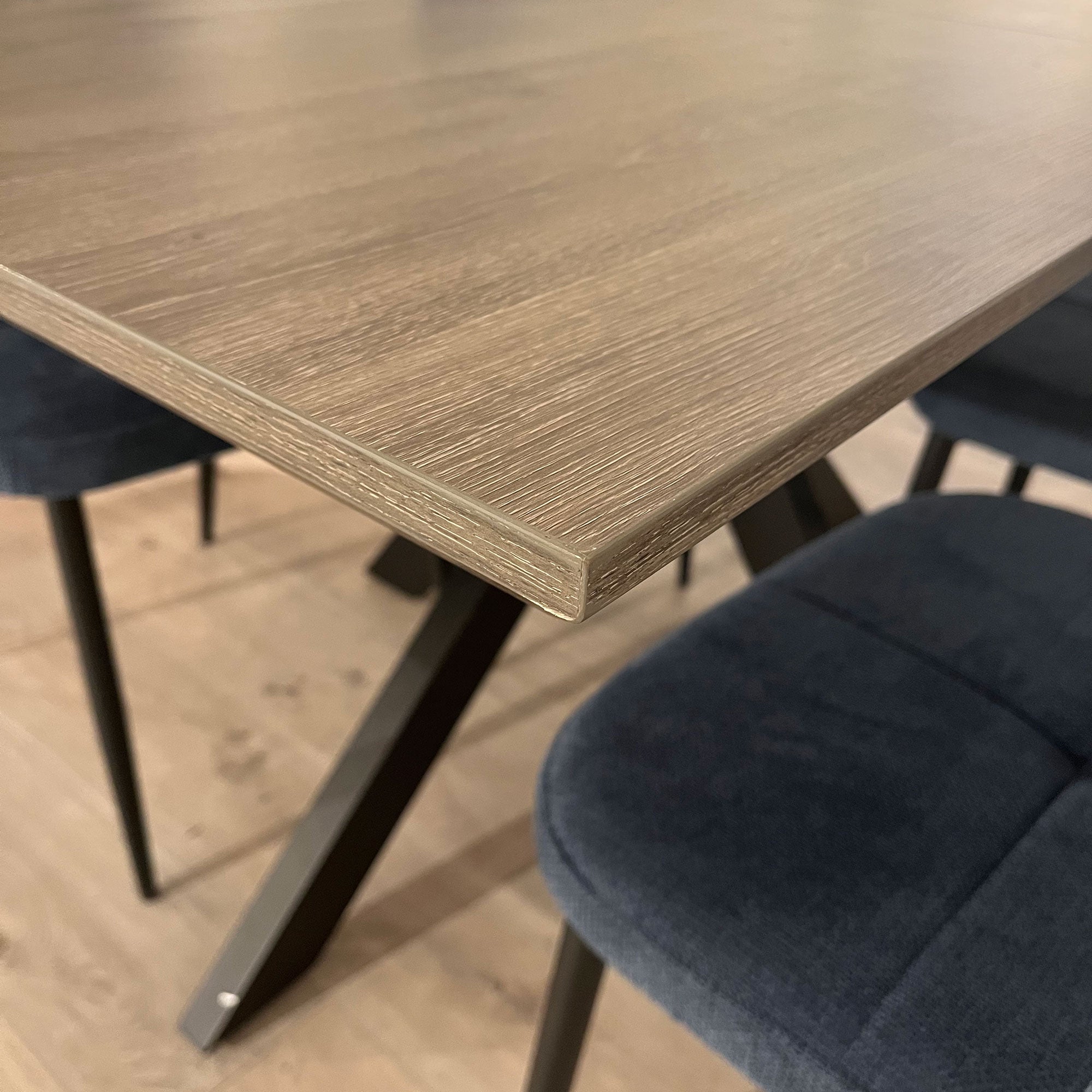 Rochester 140cm Ext Dining Table Grey Smart Top